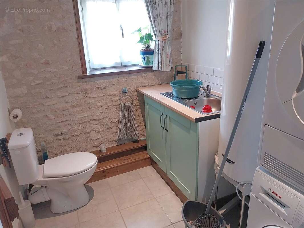 Maison à MEZIERES-EN-BRENNE