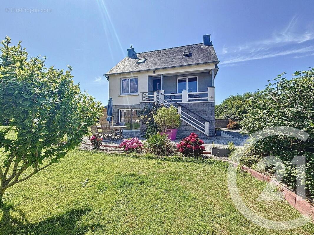 Maison à TREBEURDEN