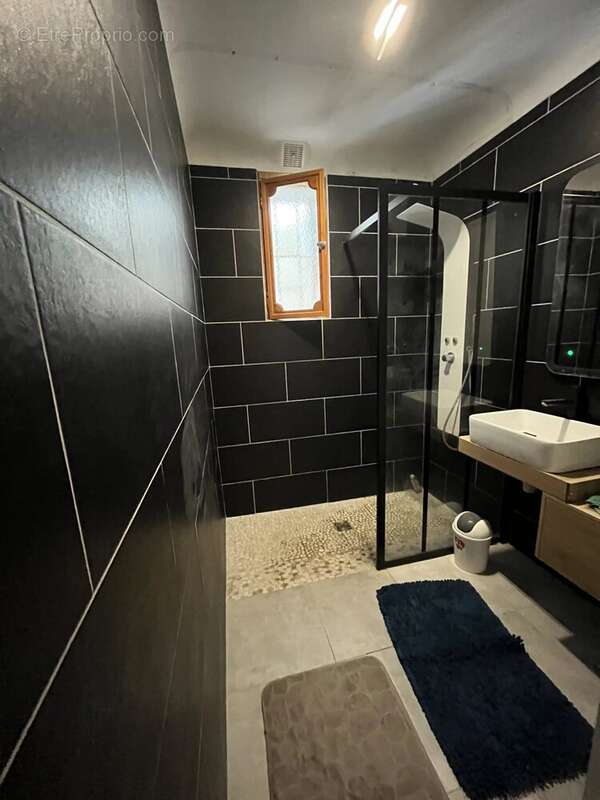 Appartement à MONTELIMAR