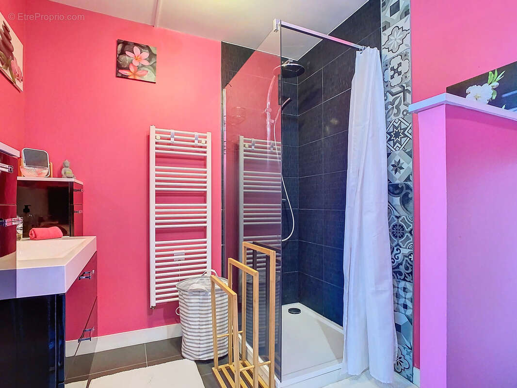 Appartement à SAINT-JEAN-DE-LA-RIVIERE