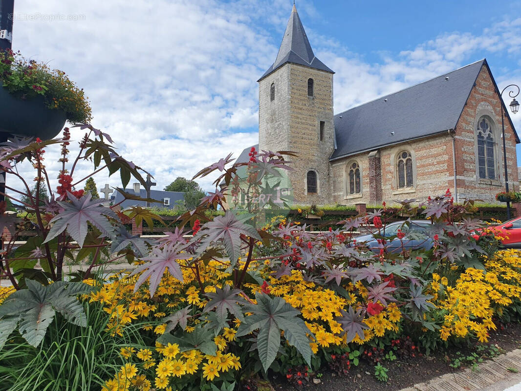 Maison à MONTIVILLIERS