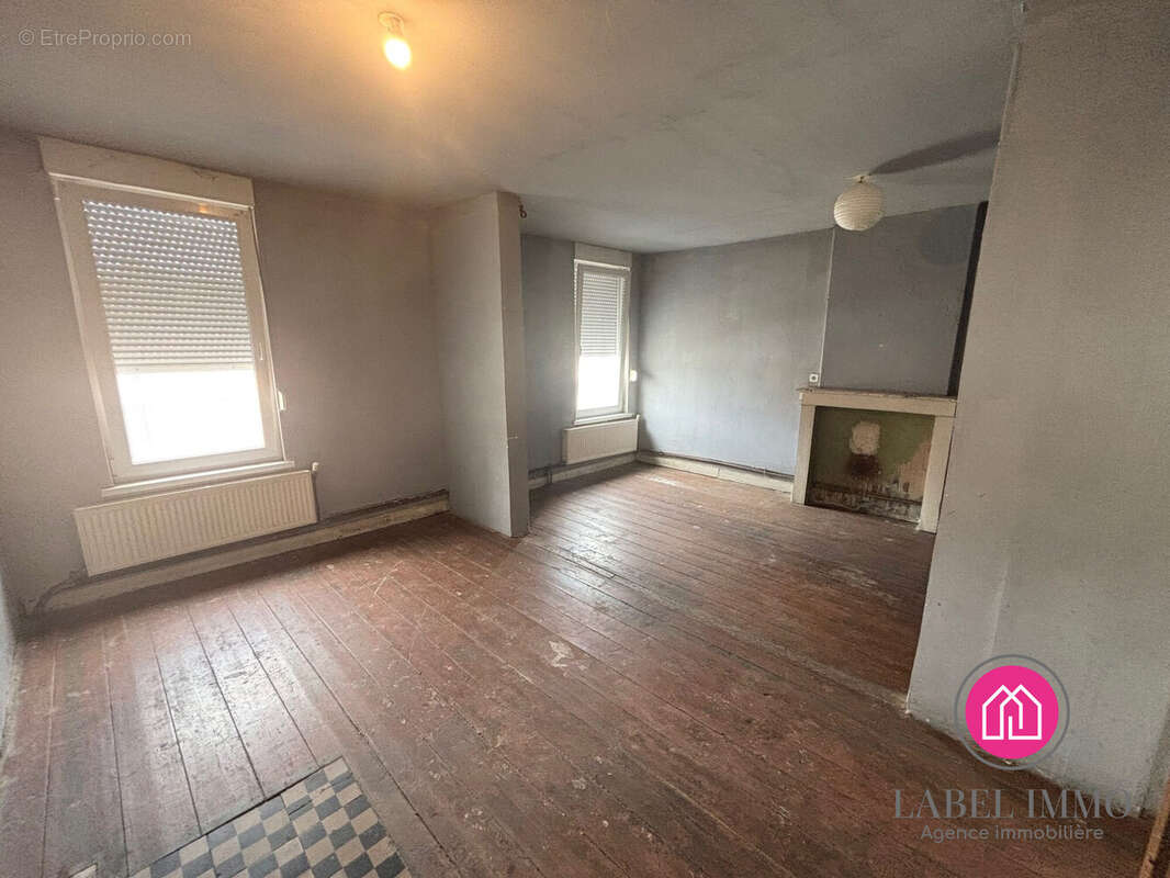 Maison à BRUAY-SUR-L&#039;ESCAUT