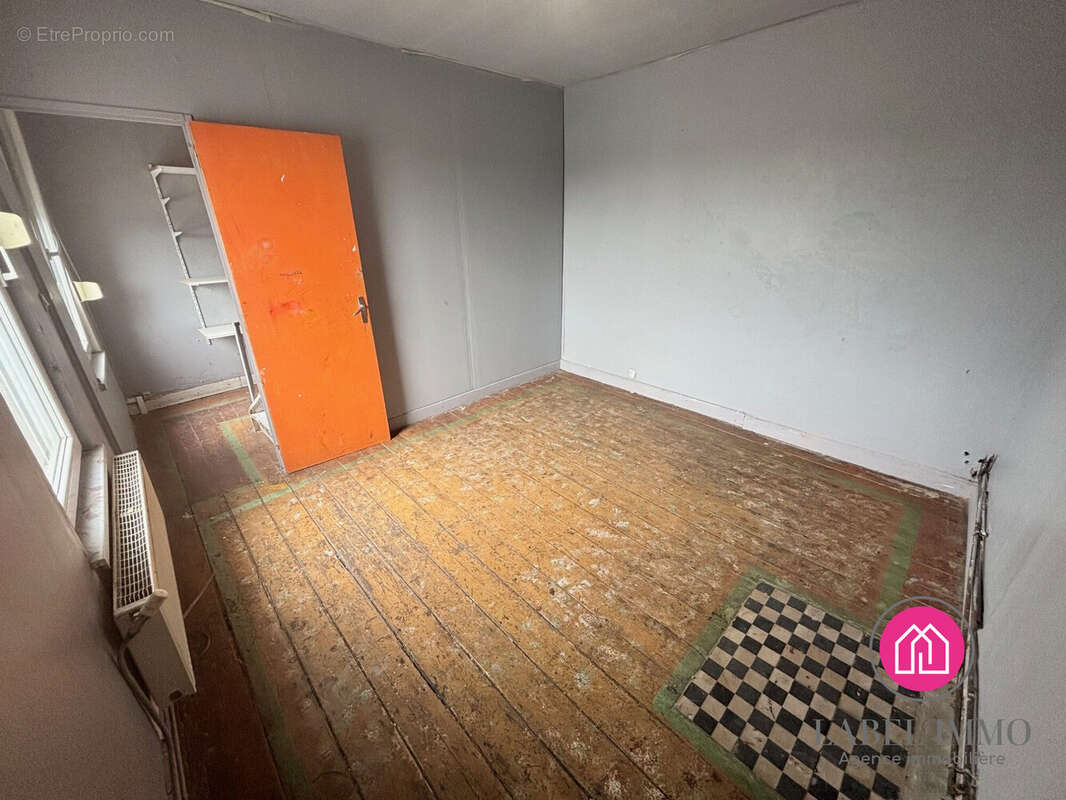 Maison à BRUAY-SUR-L&#039;ESCAUT