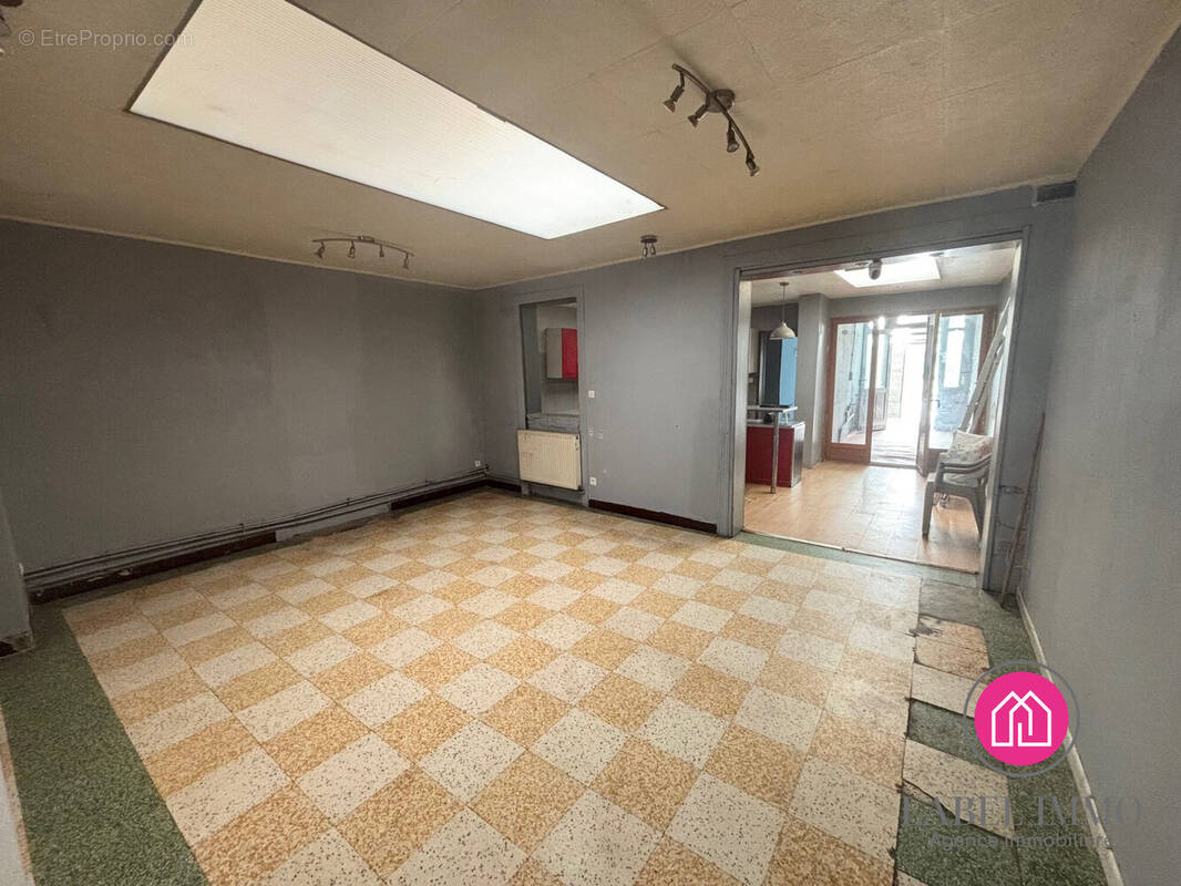 Maison à BRUAY-SUR-L&#039;ESCAUT