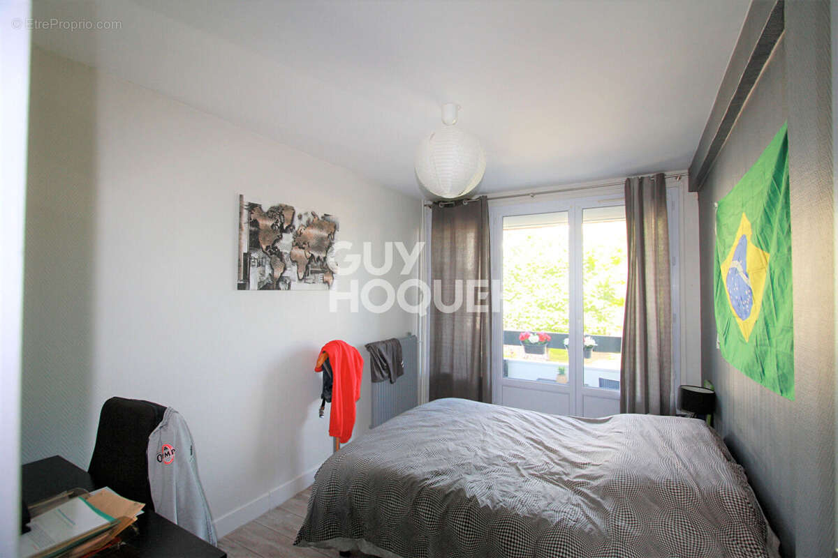 Appartement à FLEURY-LES-AUBRAIS