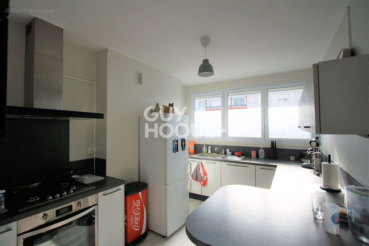 Appartement à FLEURY-LES-AUBRAIS