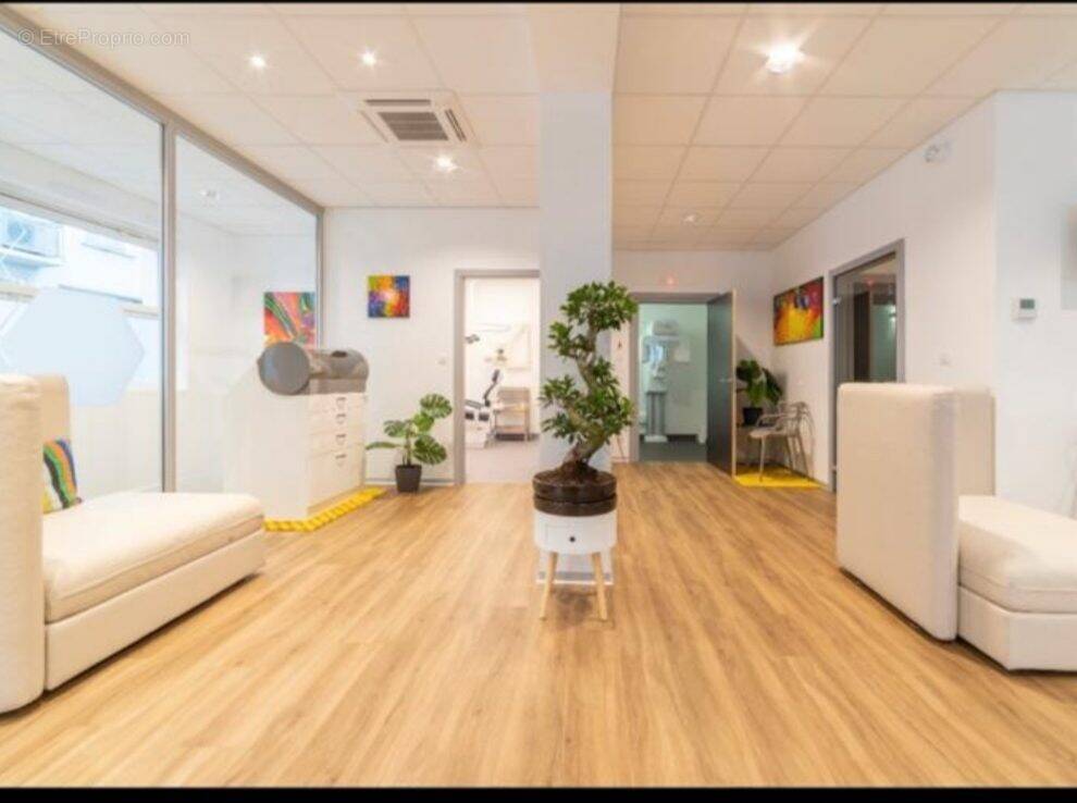 Commerce à MULHOUSE