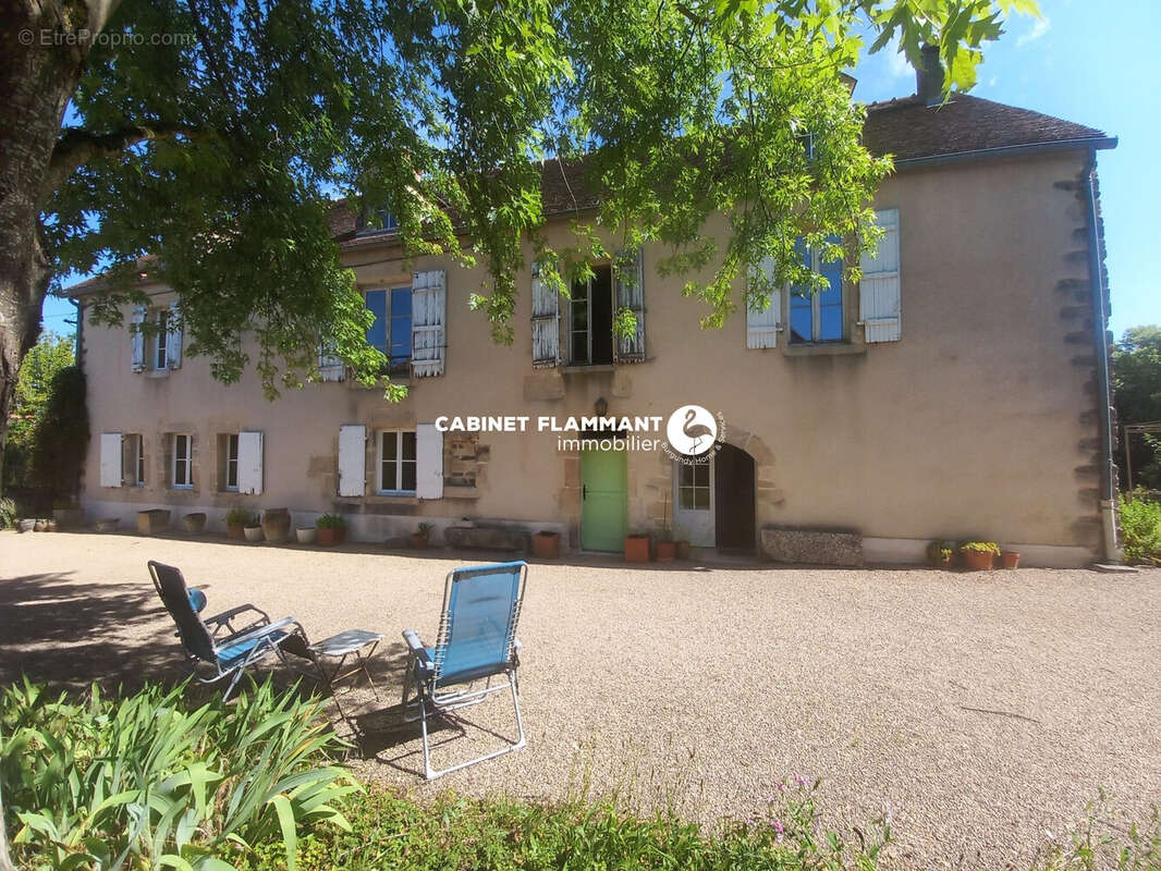 Maison à SEMUR-EN-AUXOIS