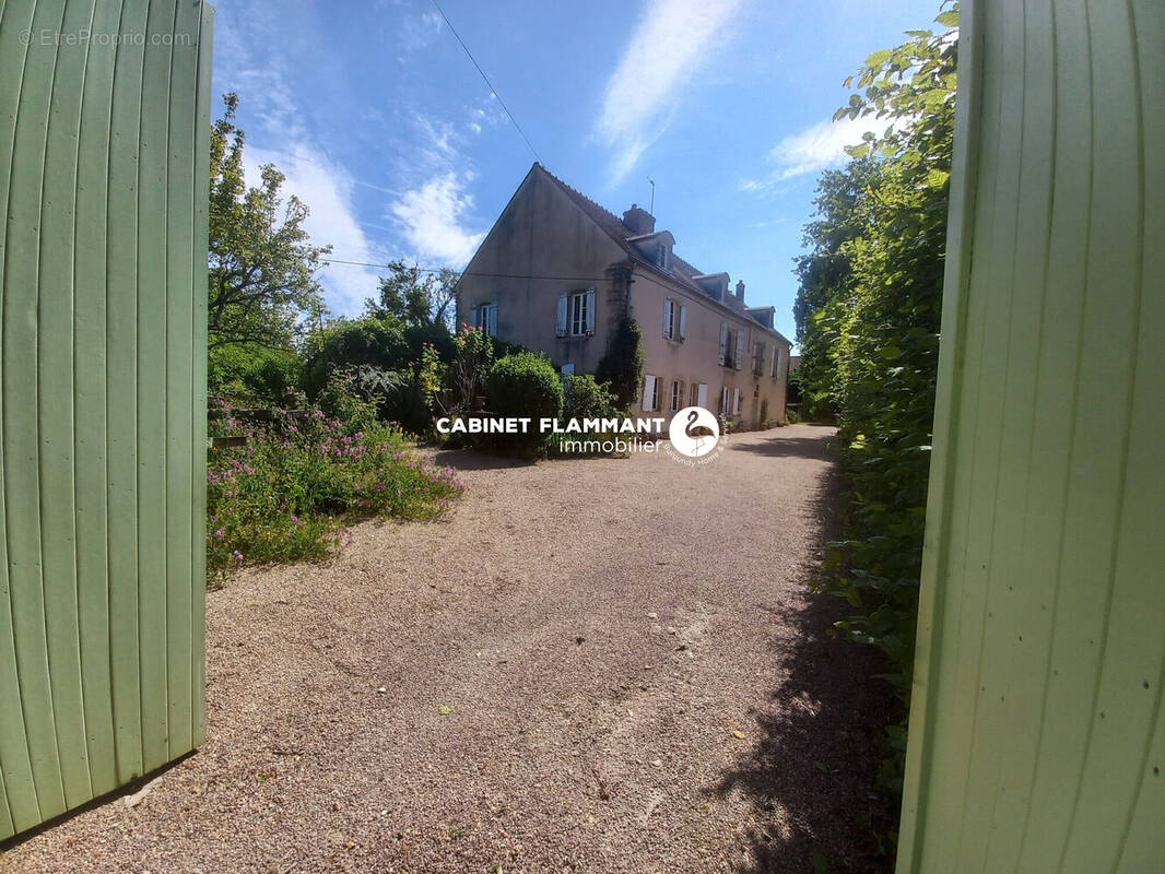 Maison à SEMUR-EN-AUXOIS