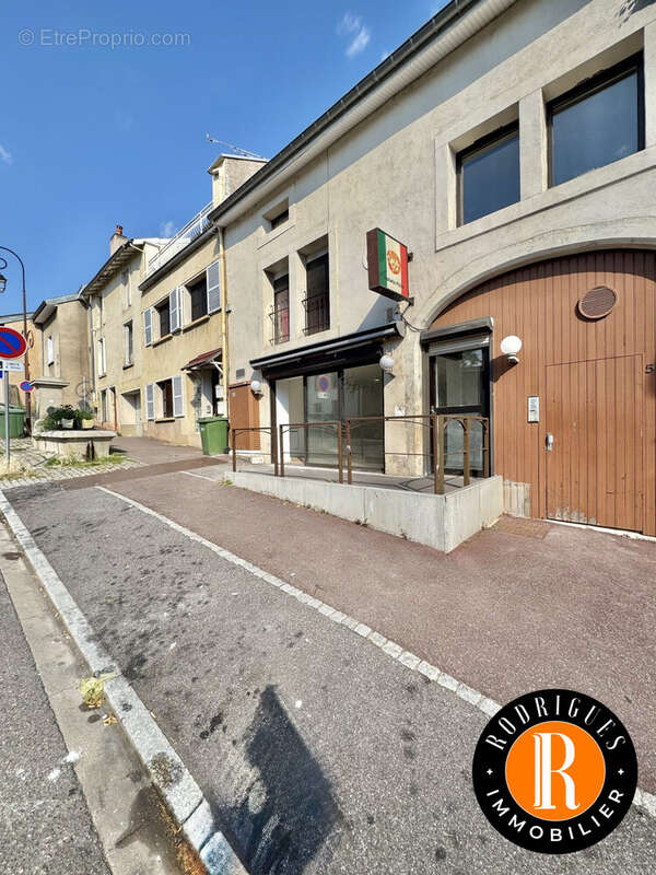 Commerce à VANDOEUVRE-LES-NANCY