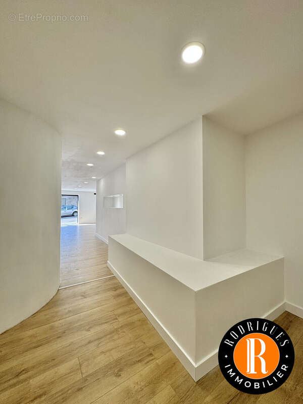 Commerce à VANDOEUVRE-LES-NANCY