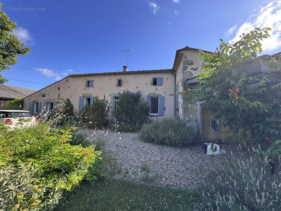 Photo 1 - Maison à CADILLAC