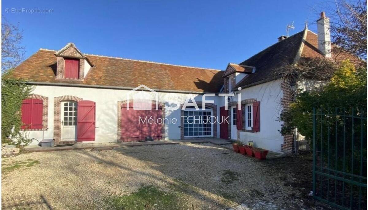 Photo 1 - Maison à MONTCORBON