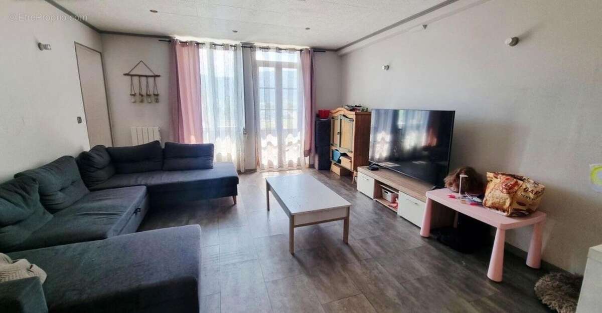 Photo 5 - Maison à MONTREAL-LA-CLUSE