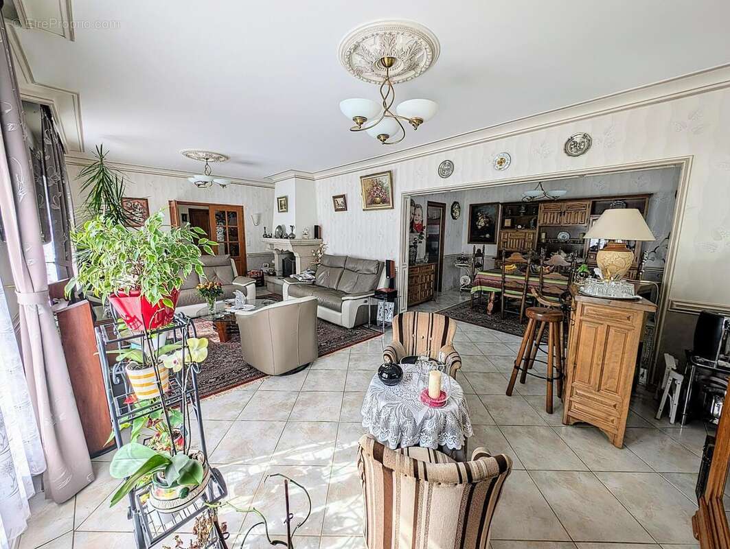 Photo 5 - Maison à MONTOURS