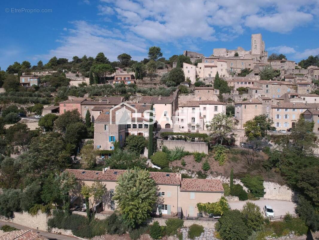 Photo 1 - Maison à LACOSTE