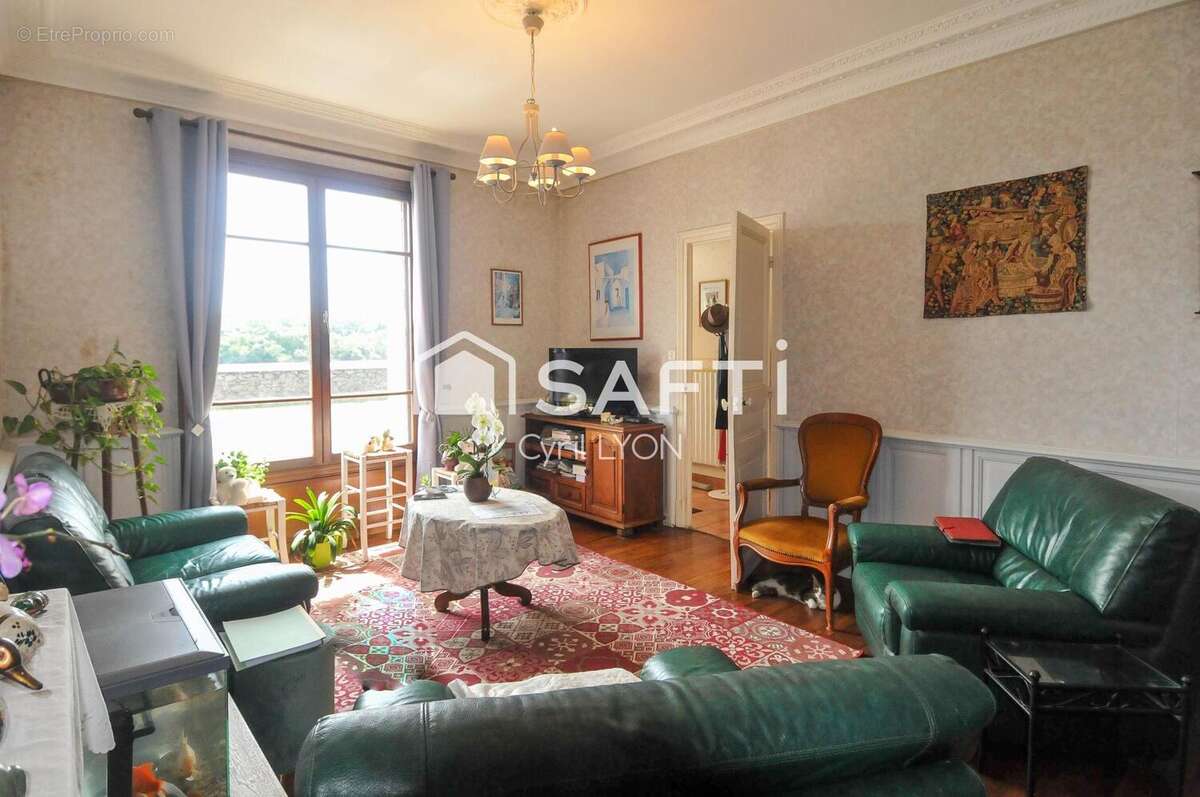 Photo 2 - Maison à SAINT-CLEMENT-DES-LEVEES