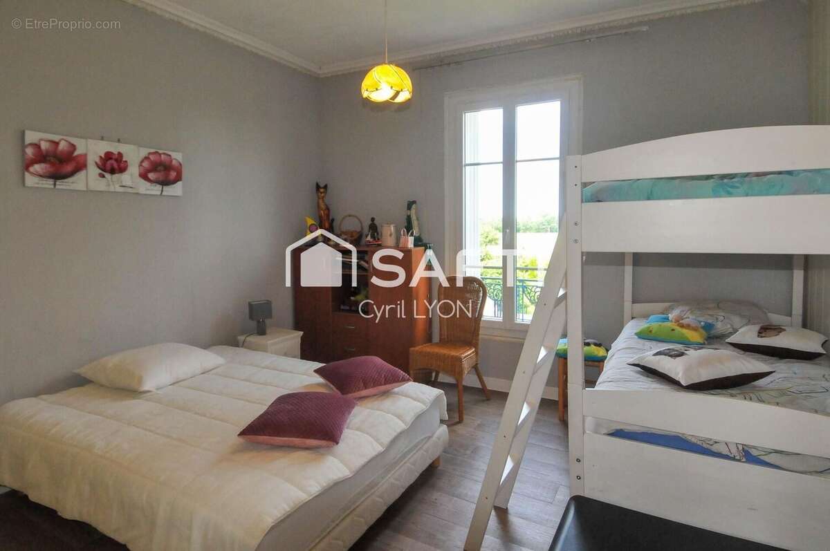 Photo 8 - Maison à SAINT-CLEMENT-DES-LEVEES