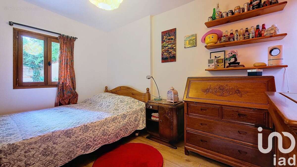 Photo 9 - Appartement à SAINT-REMY-LES-CHEVREUSE