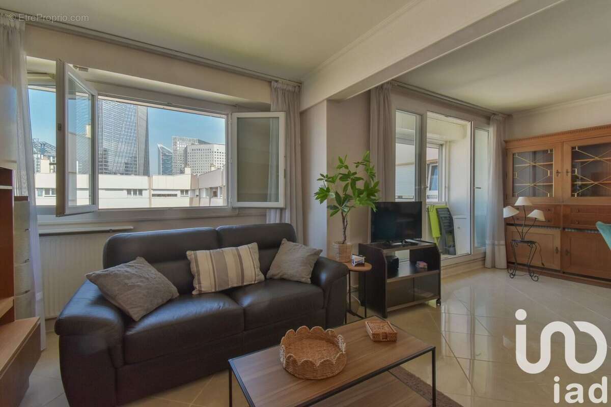 Photo 3 - Appartement à PUTEAUX