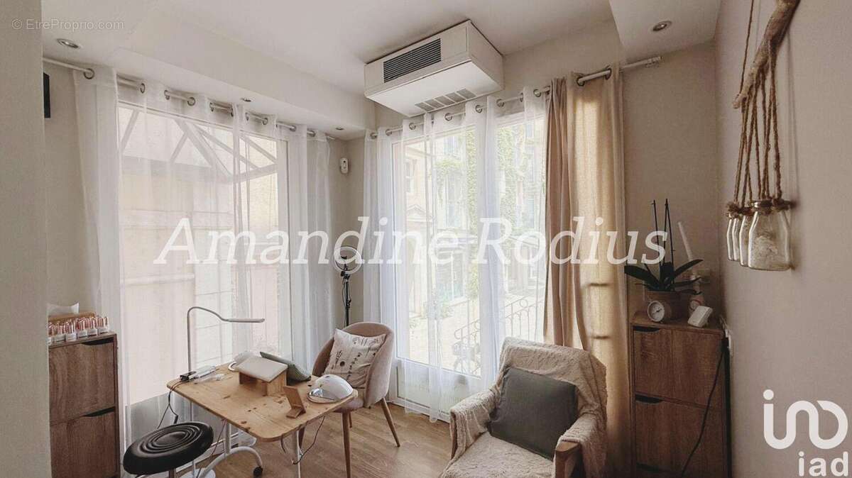 Photo 3 - Commerce à L&#039;ISLE-SUR-LA-SORGUE