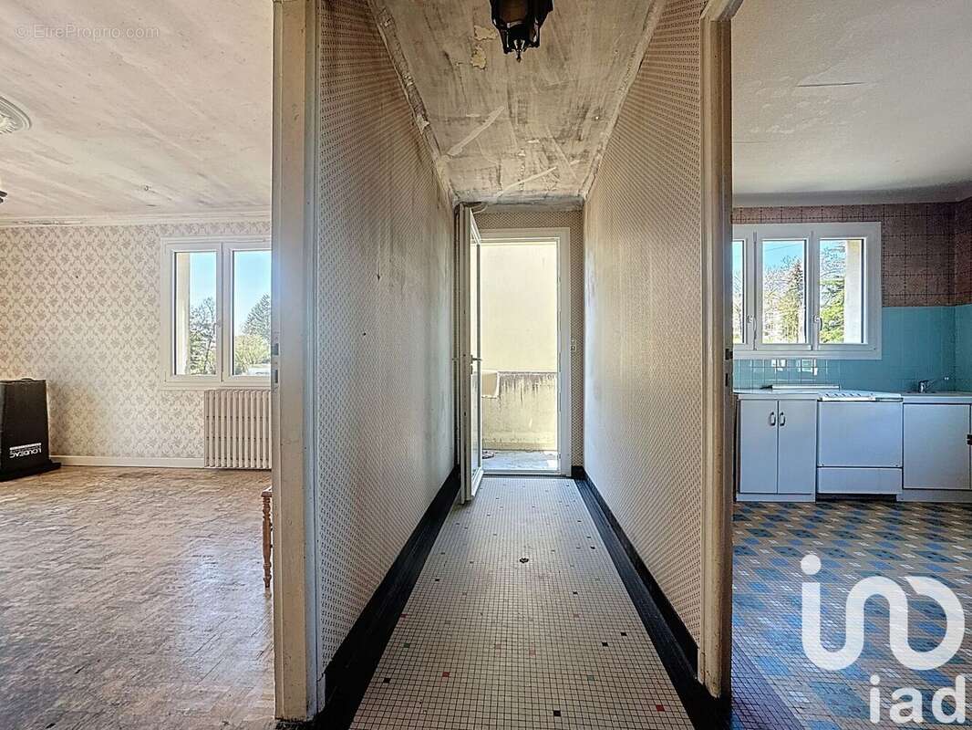 Photo 4 - Maison à SAINT-CARADEC