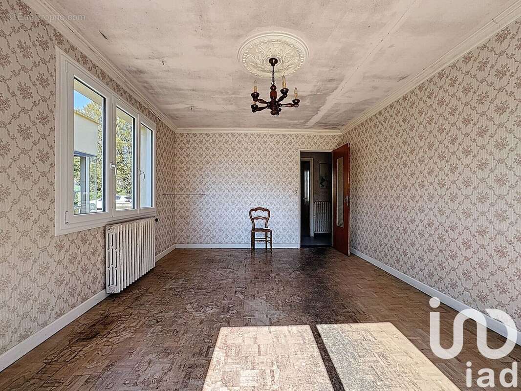 Photo 9 - Maison à SAINT-CARADEC