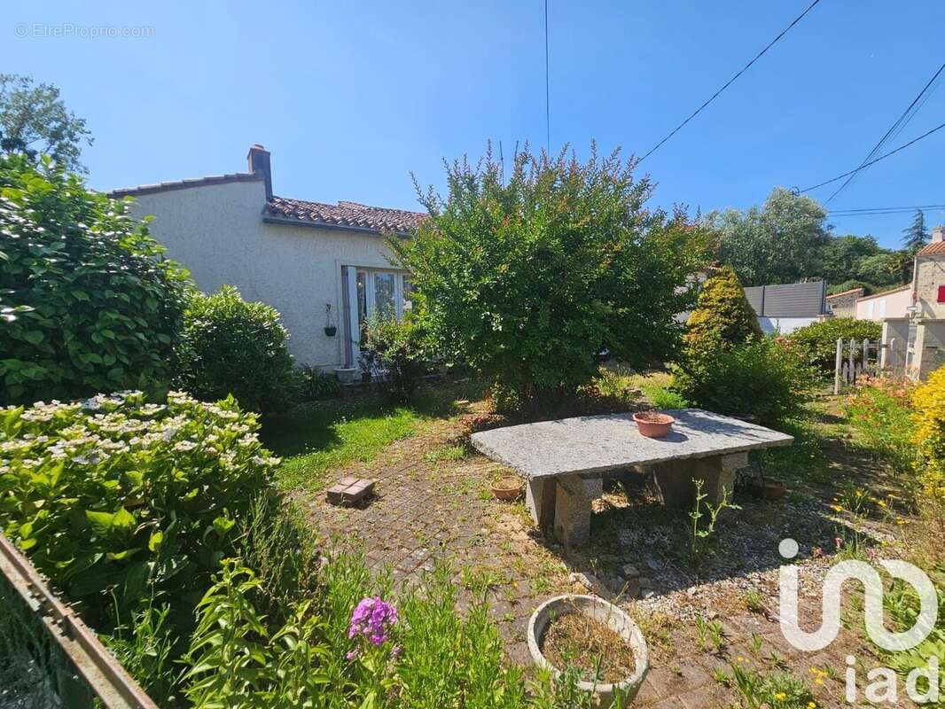 Photo 2 - Maison à MORMAISON