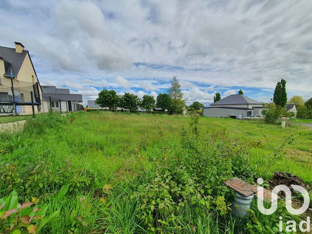 Photo 2 - Terrain à FOUGERES