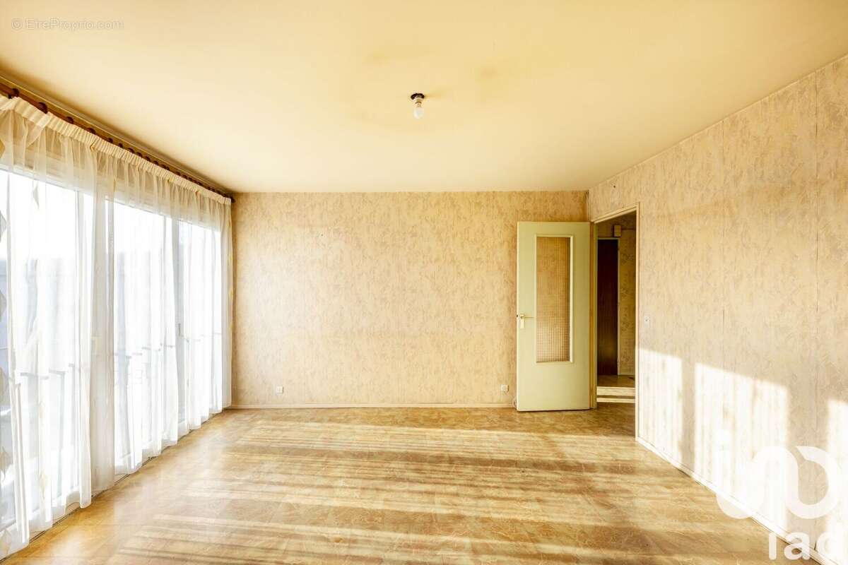 Photo 2 - Appartement à SANNOIS