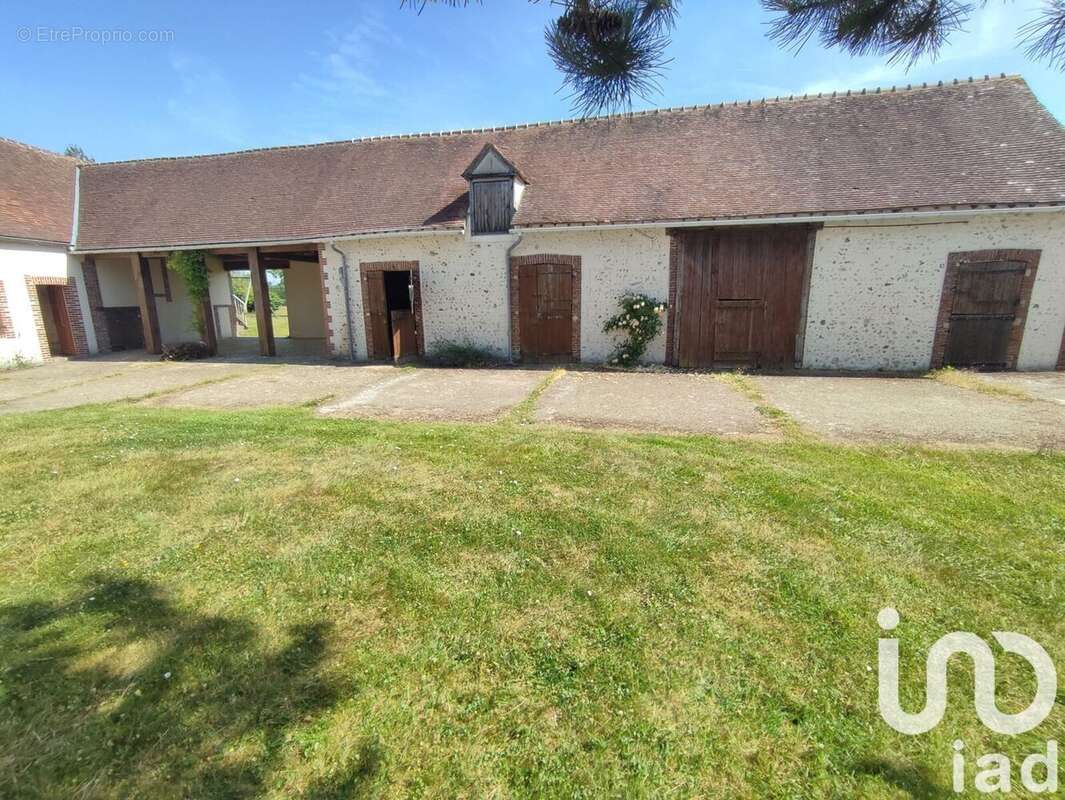 Photo 2 - Maison à DIGNY