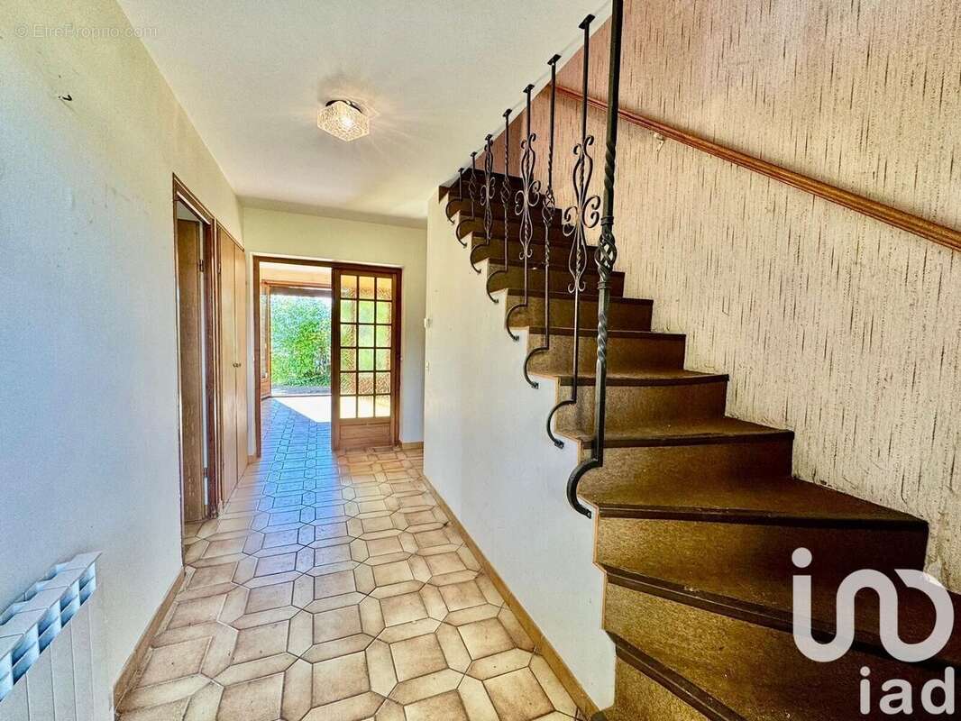 Photo 4 - Maison à VIRY