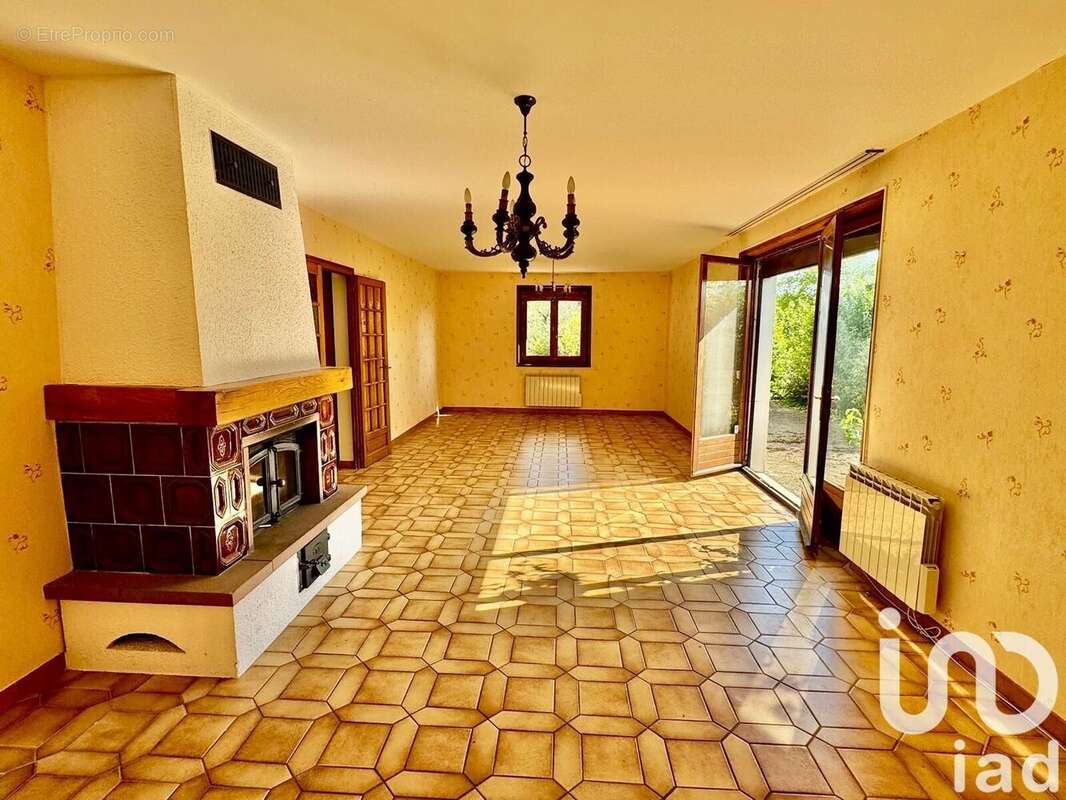 Photo 5 - Maison à VIRY