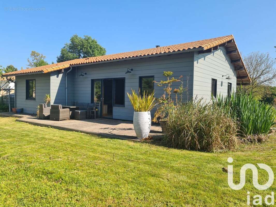 Photo 9 - Maison à SAINTES