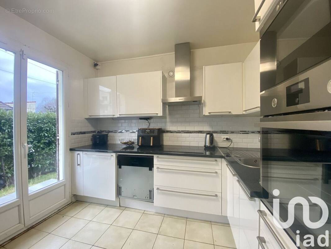 Photo 1 - Maison à NEUILLY-SUR-MARNE