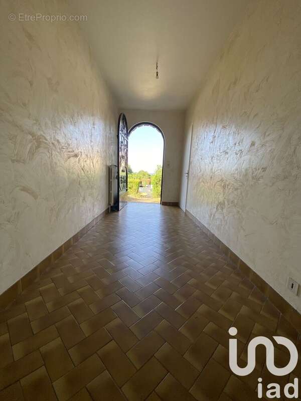 Photo 8 - Maison à ORADOUR-SUR-VAYRES