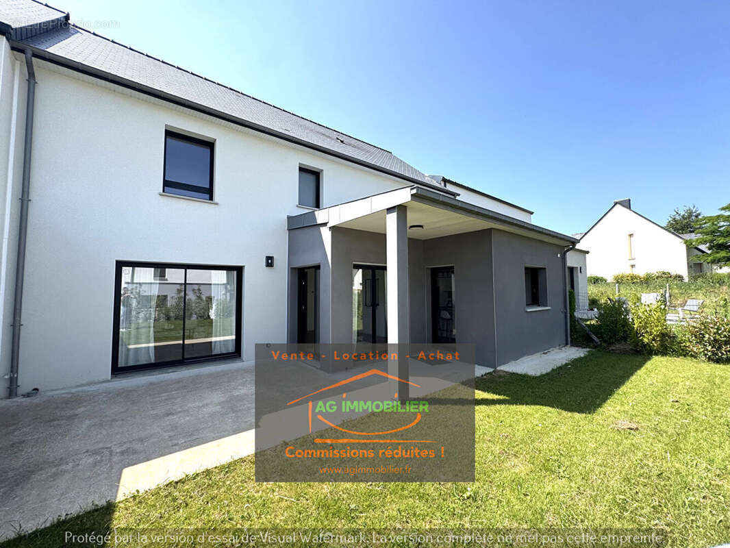 Maison à LA CHAPELLE-DES-FOUGERETZ