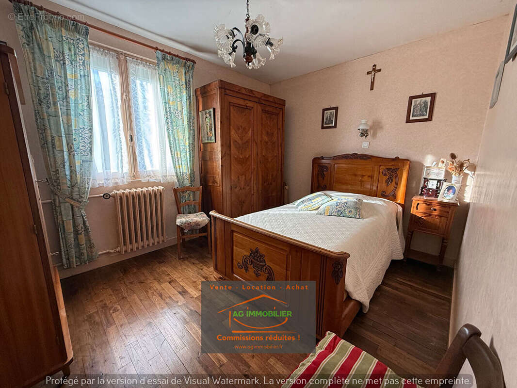 Terrain à MONTAUBAN-DE-BRETAGNE