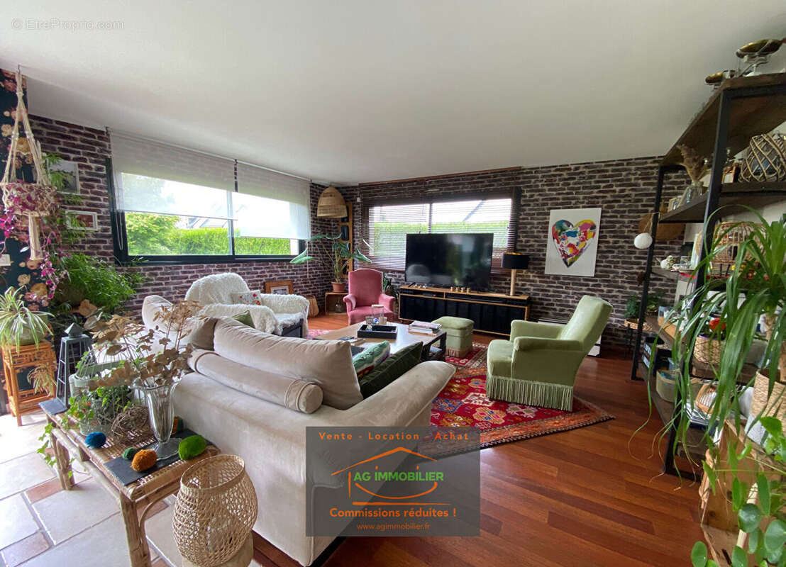 Maison à MONTAUBAN-DE-BRETAGNE