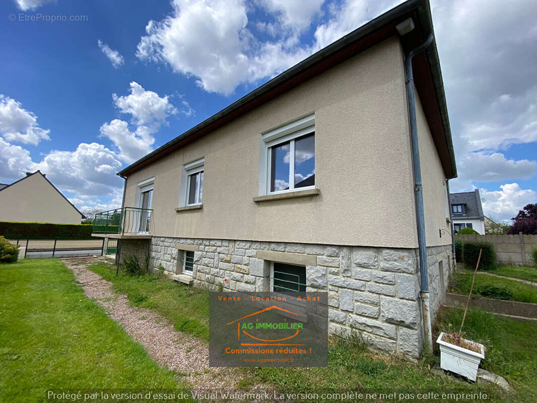 Maison à MONTFORT-SUR-MEU