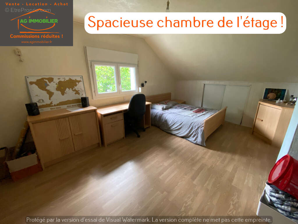 Maison à MONTGERMONT