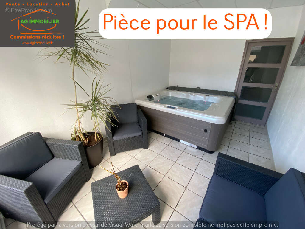 Maison à MONTGERMONT