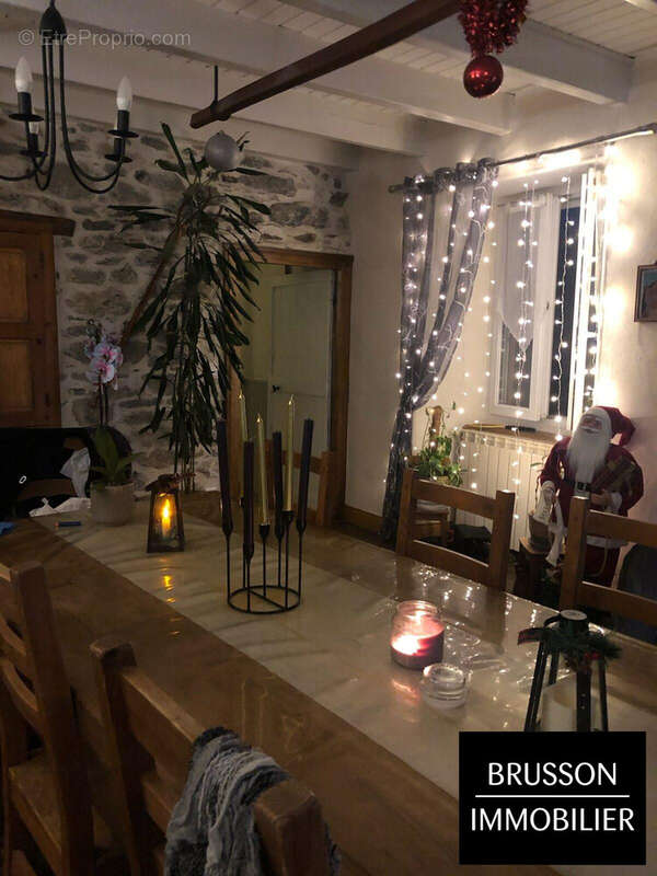 Maison à ESPERAUSSES