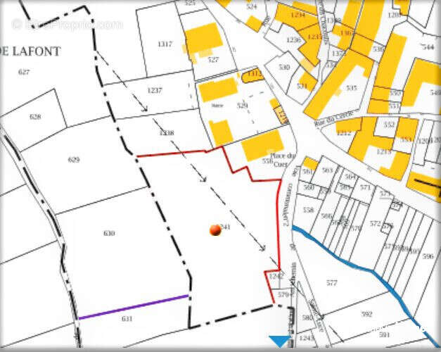 Terrain à SAINTE-LUCE