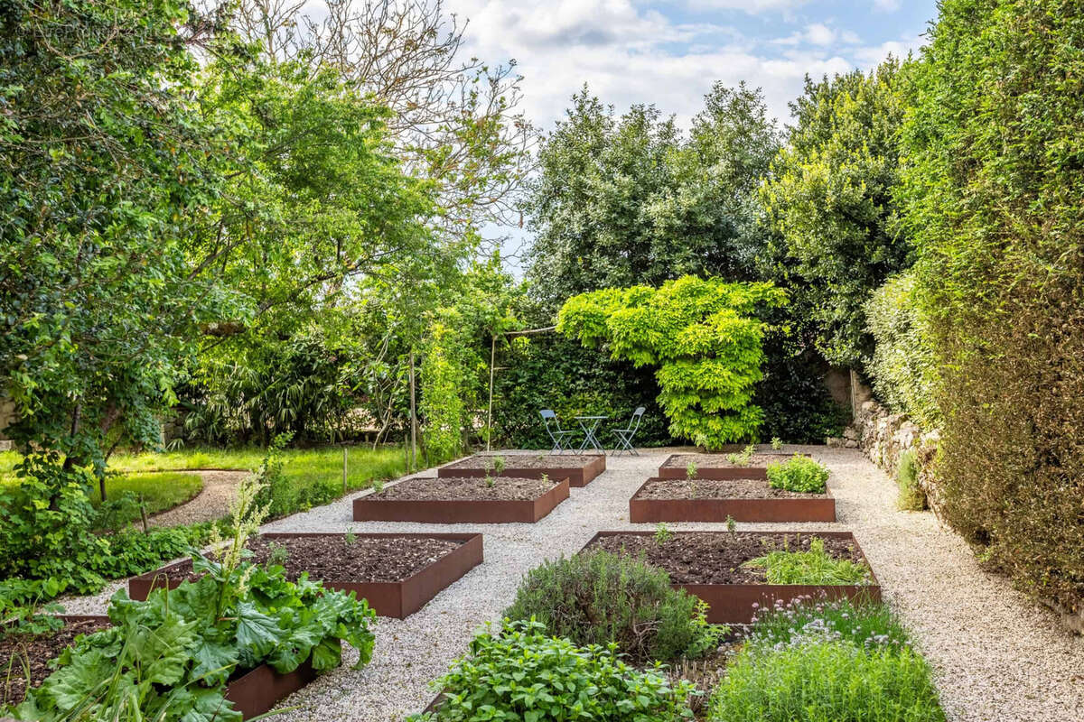 Maison à CASTELSAGRAT