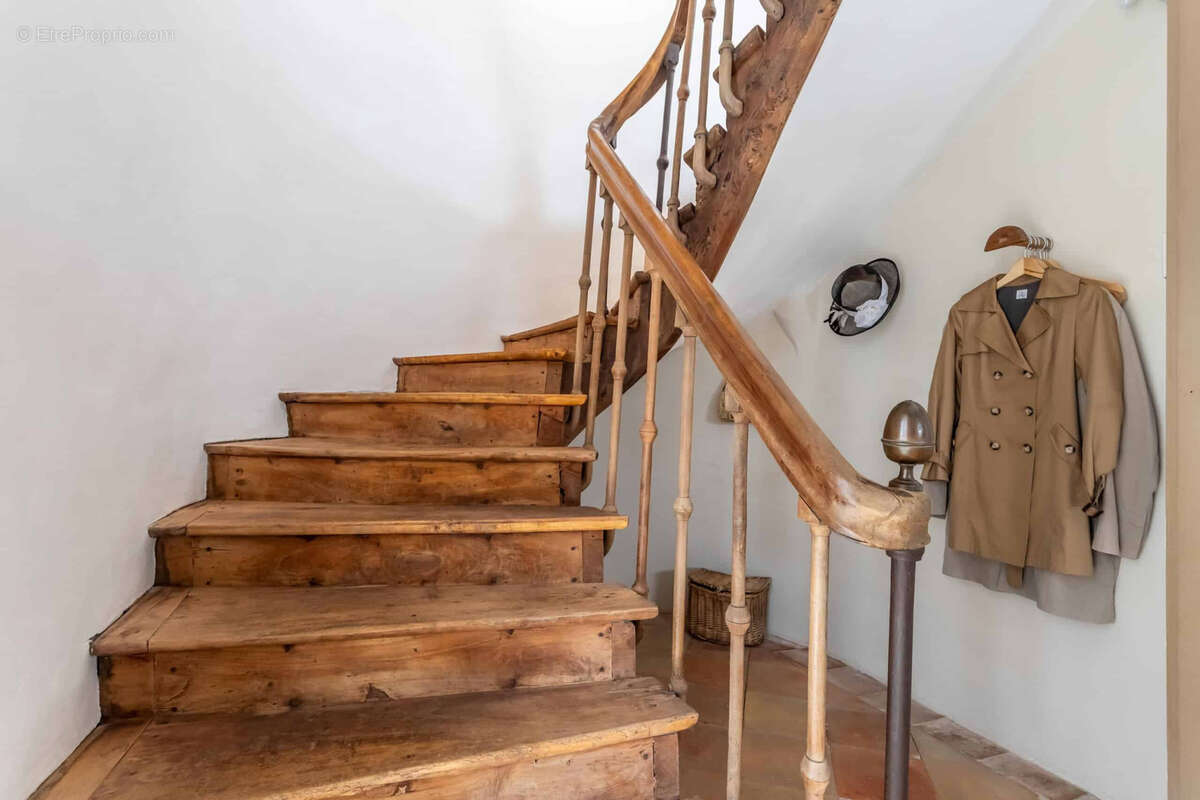 Maison à CASTELSAGRAT