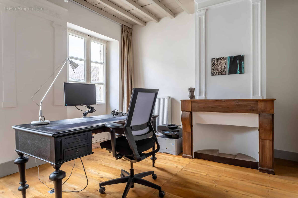 Maison à CASTELSAGRAT