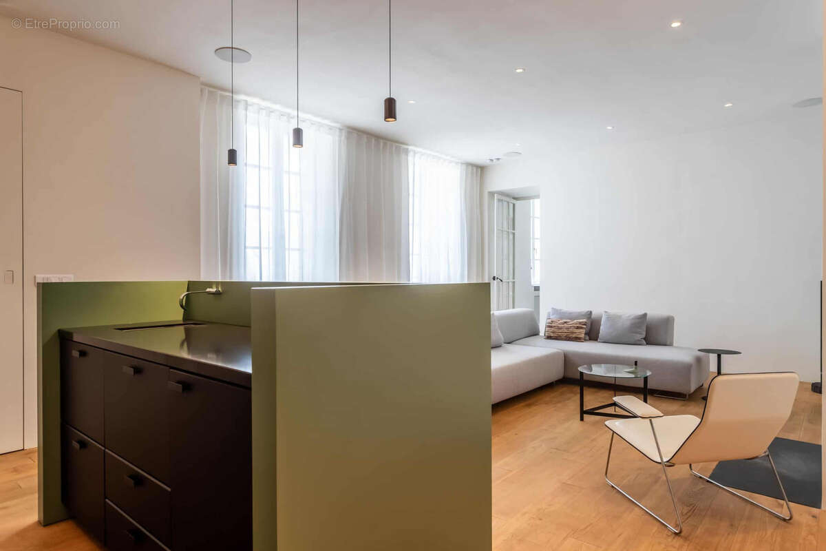 Maison à CASTELSAGRAT