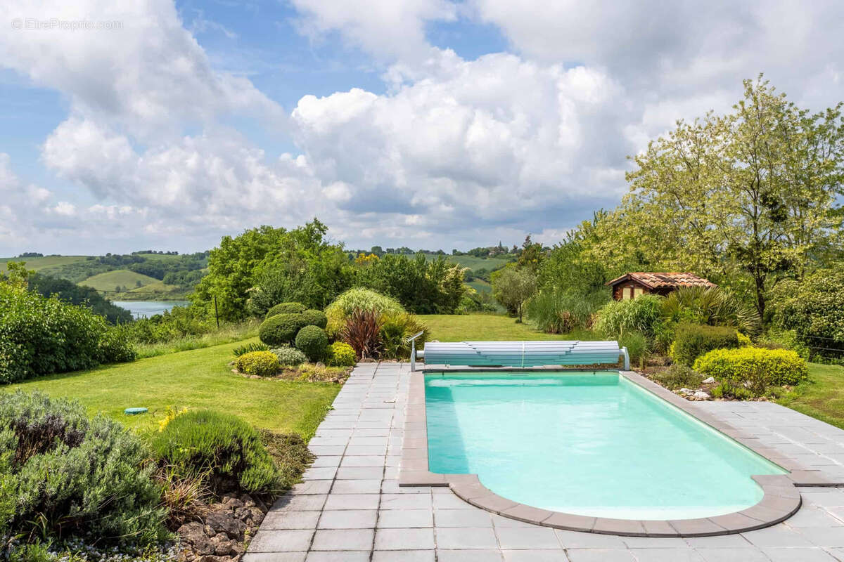 Maison à SAINT-FRAJOU