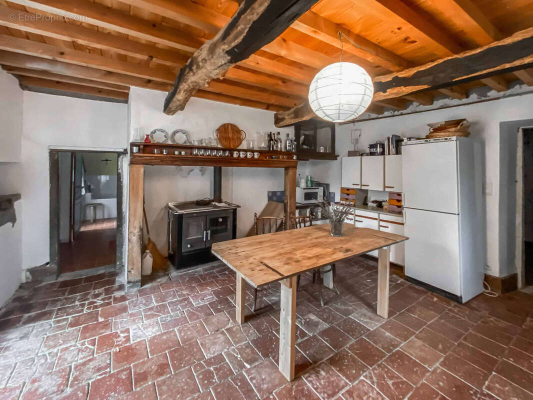 Maison à CASSAGNABERE-TOURNAS